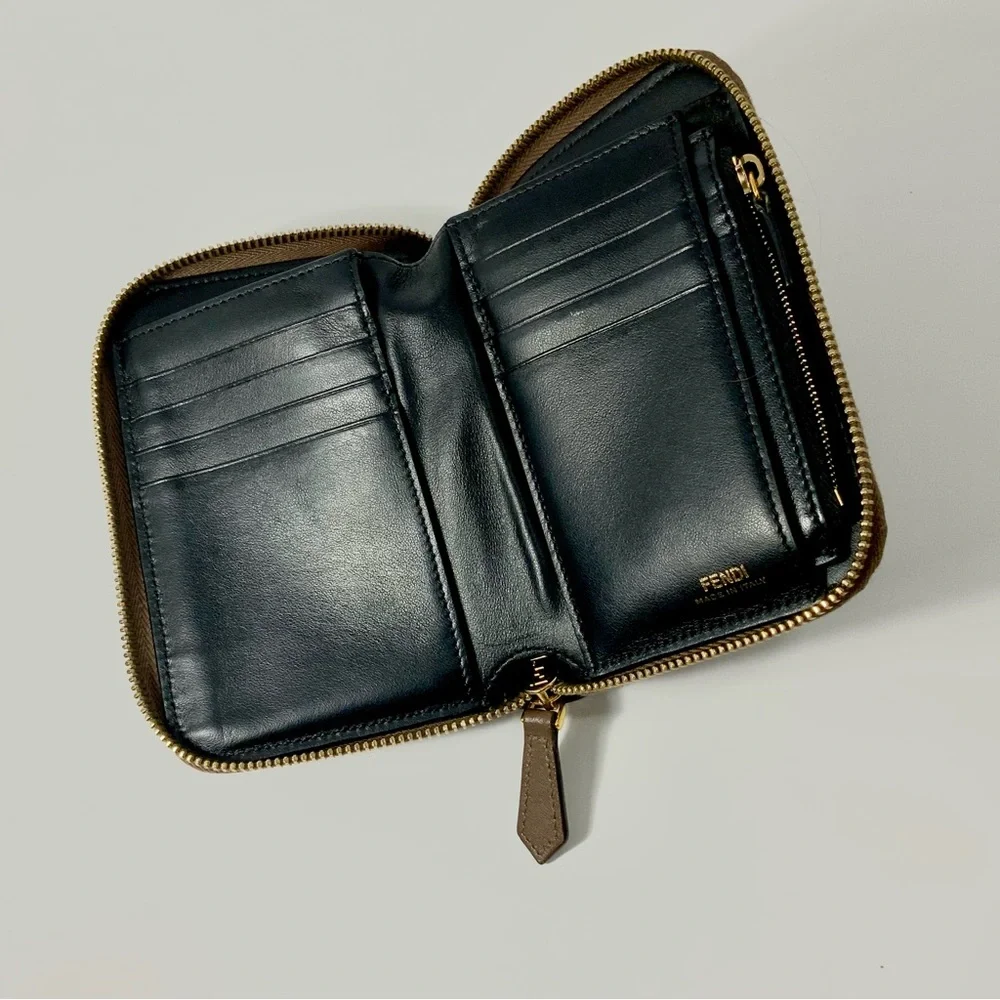 FENDI Bifold Wallet Visor Way Leather Brown Women's 8M0401-6GM